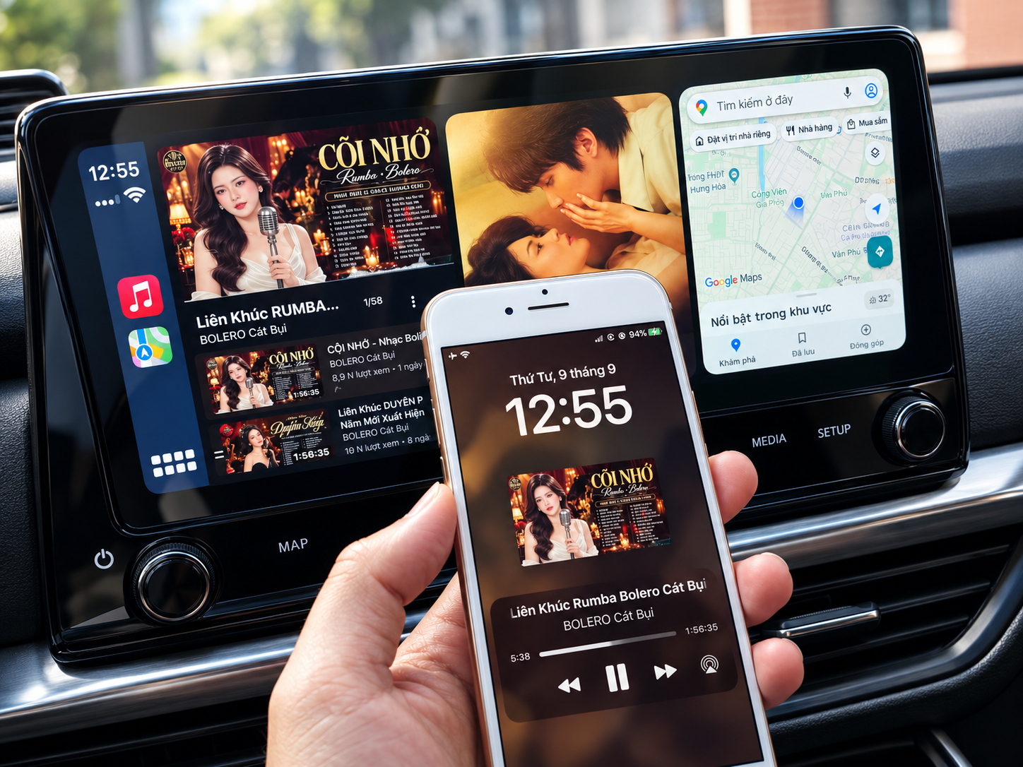 Màn hình ô tô hiển thị âm nhạc, video và bản đồ bên cạnh iPhone đang kết nối